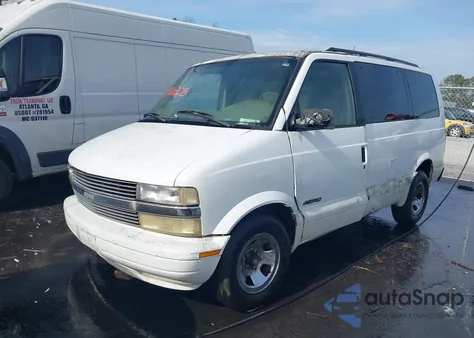 1999 Chevrolet Astro z USA, uszkodzony, nr VIN 1GNDM19W9XB157079